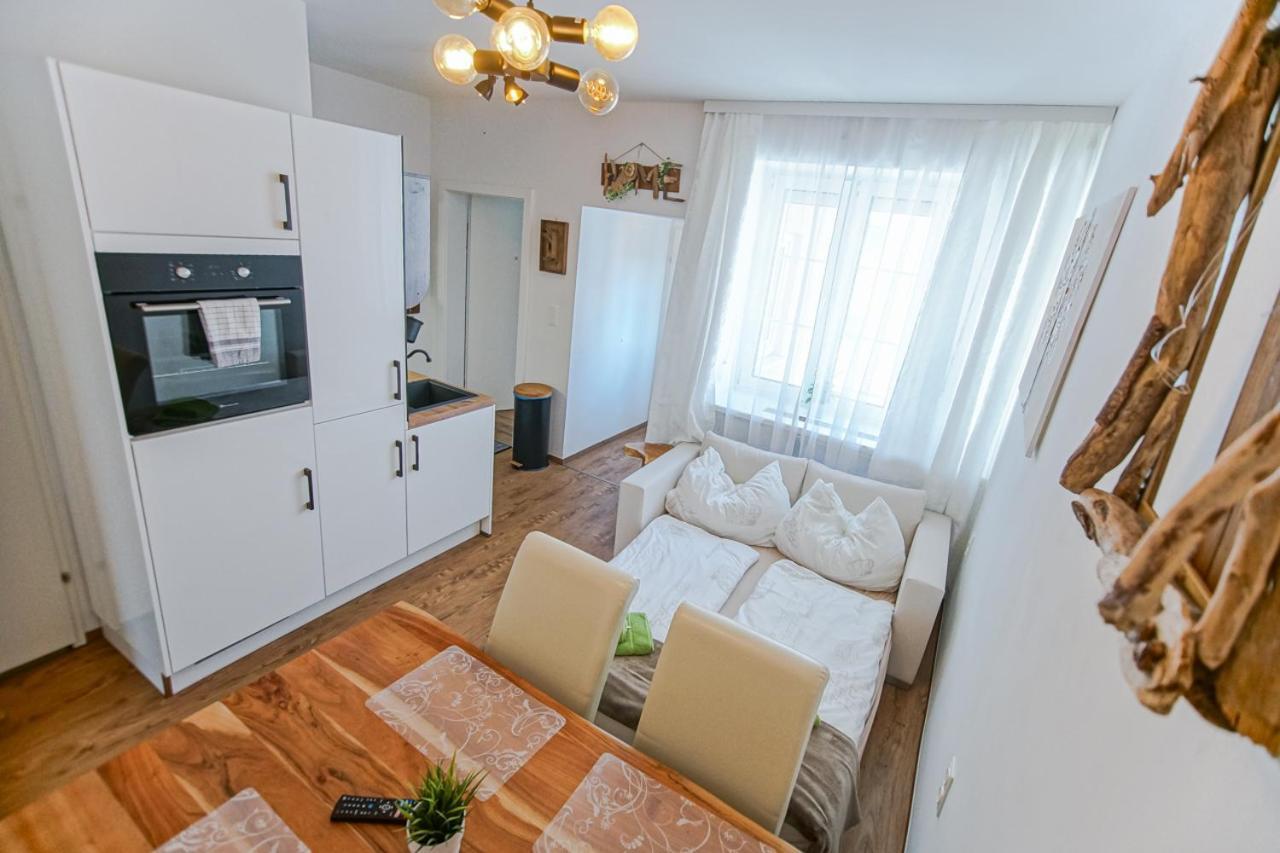 Auszeit Steiraland 7 Mit Ueberdachten Balkon Und Parkplatz 莱奥本 外观 照片
