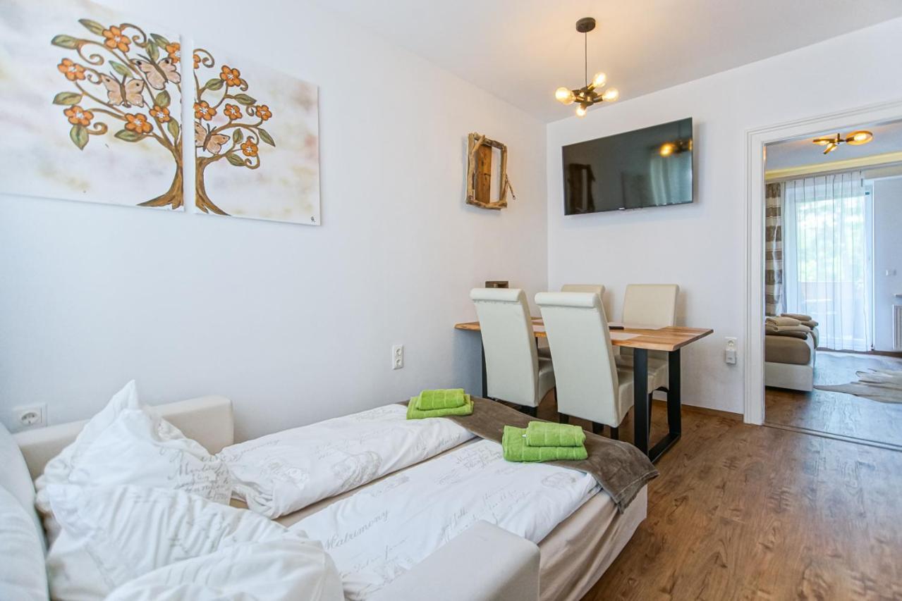 Auszeit Steiraland 7 Mit Ueberdachten Balkon Und Parkplatz 莱奥本 外观 照片